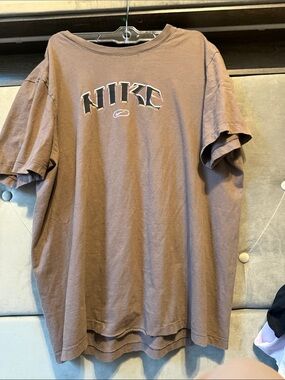 Nike Brown Short-Sleeve Logo Tee